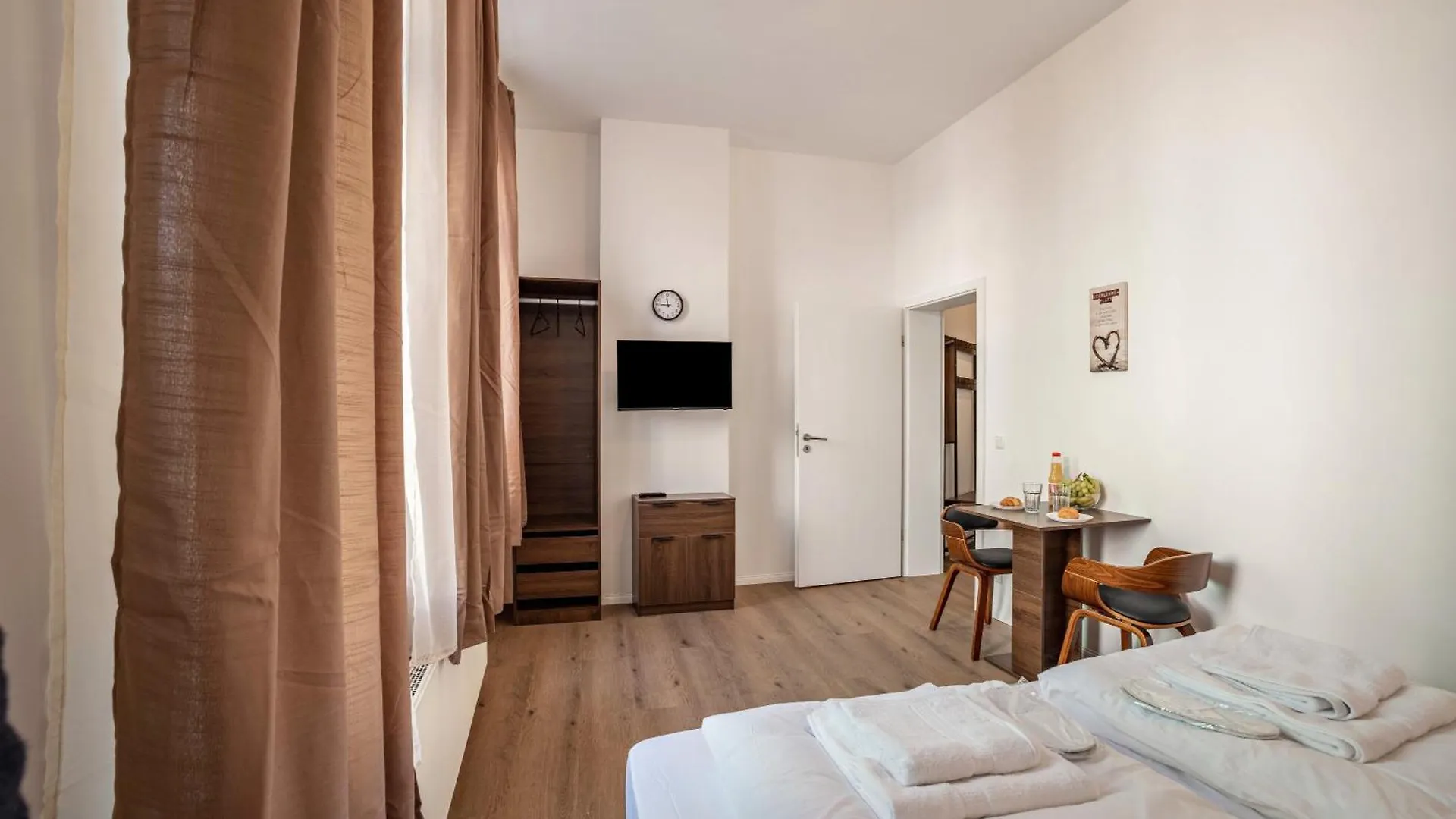 Guest house Altstadt Residenz Lubeck Germany